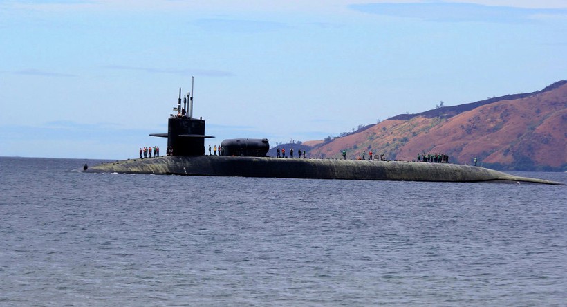 Tàu ngầm USS Michigan lớp Ohio của Mỹ