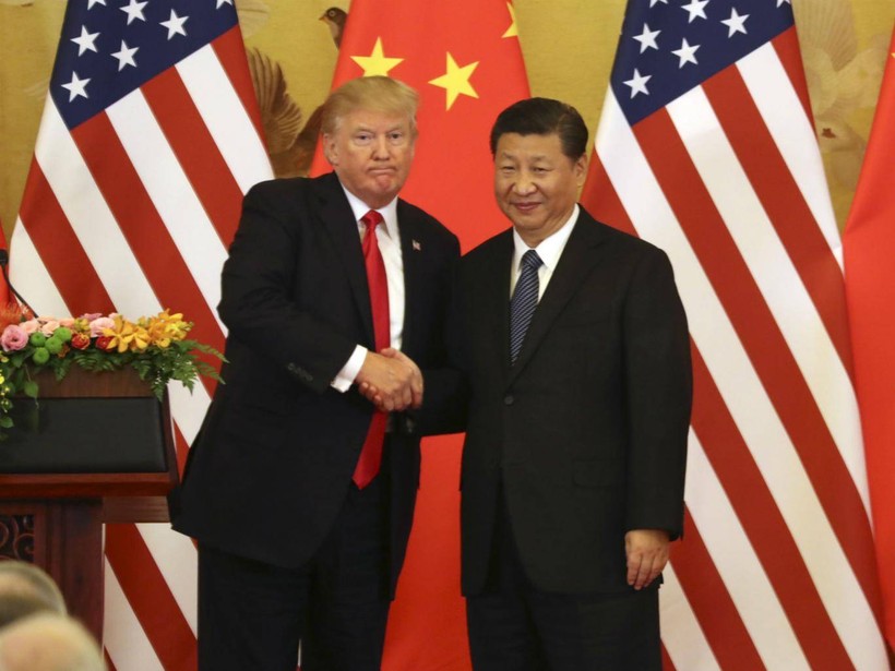 Tổng thống Mỹ Donald Trump và Chủ tịch Trung Quốc Tập Cận Bình tại một cuộc họp báo tại Đại lễ đường nhân dân (Trung Quốc)