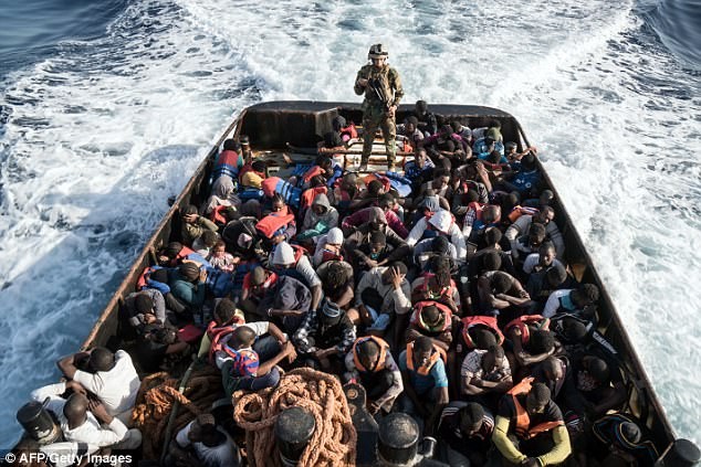 Khi Liên minh châu Âu đang nỗ lực chặn dòng người nhập cư qua Địa trung hải, nhiều người đã rơi vào tay những kẻ buôn người