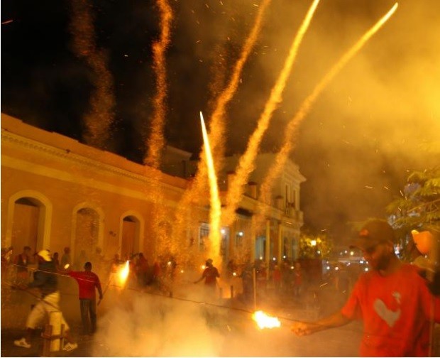 Hiện trường vụ nổ pháo hoa ở Cuba (Ảnh: Getty Image)