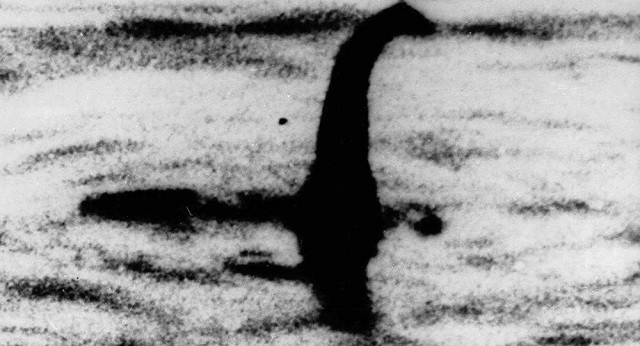 Hình ảnh mà một số người cho là quái vật hồ Loch Ness ở Scotland