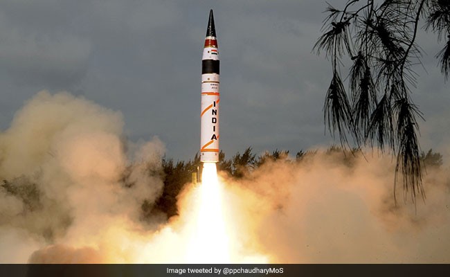 Tên lửa Agni-V (Ảnh NDTV.com)