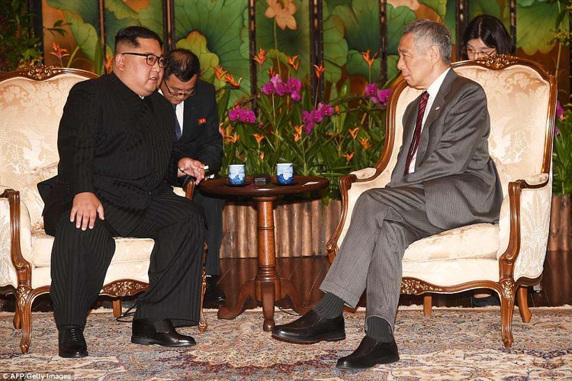 Ông Kim Jong-un diện kiến Thủ tướng Lý Hiển Long