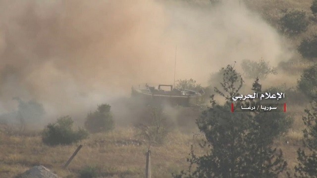 Quân đội Syria kiểm soát đường dây tiếp tế cuối cùng của quân nổi dậy