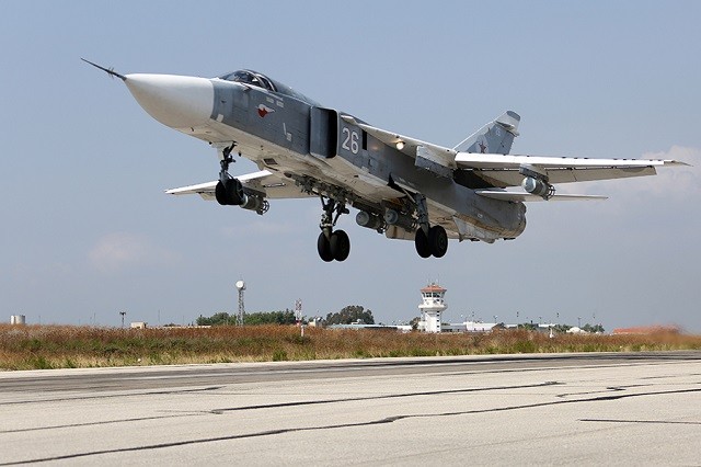 Máy bay Sukhoi Su-24 của Không lực Nga tại Latakia, Syria