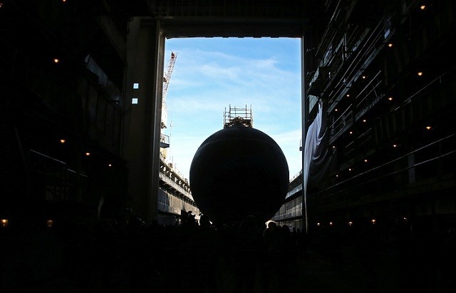 Tàu ngầm Nga (Ảnh: TASS)