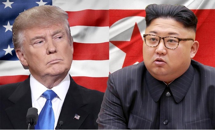 Tổng thống Mỹ Donald Trump (trái) và Lãnh đạo Triều Tiên Kim Jong-un