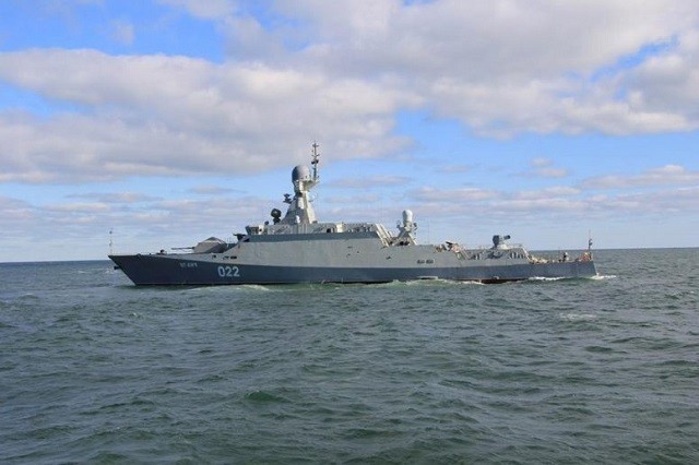 Tàu chiến Nga