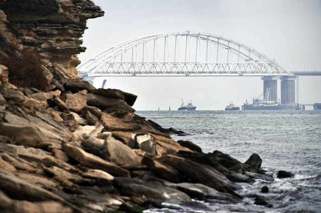 Hoạt động tuần tra hải quân đã được khôi phục trên eo biển Kerch