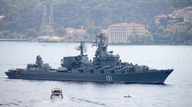 Tàu Nga tại eo biển Bosphorus 
