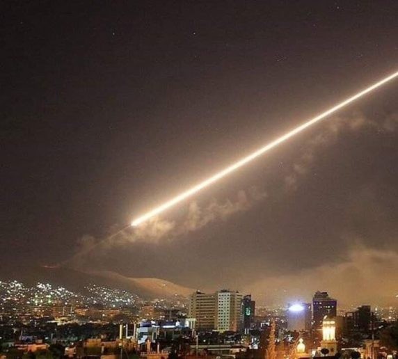 Quân đội Syria tuyên bố bắn hạ tất cả mục tiêu trên không của kẻ thù