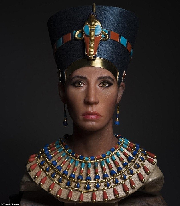 Gương mặt nữ hoàng Nefertiti 