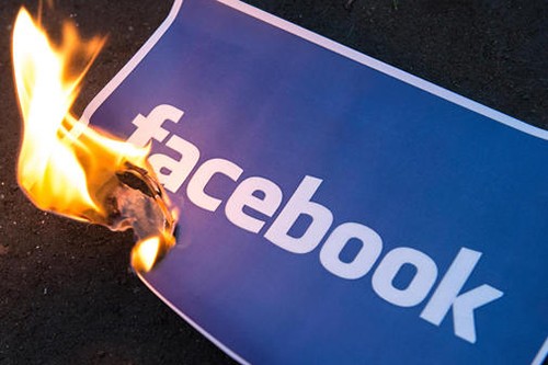 Người trẻ bỏ Facebook với tốc độ nhanh hơn dự kiến