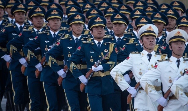 Trung Quốc thu hẹp lực lượng lục quân