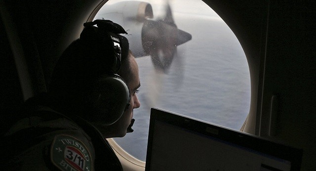 Một chuyến bay tìm kiếm máy bay MH370 mất tích 