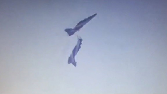 Công bố clip hai máy bay Ấn Độ đâm nhau trên không