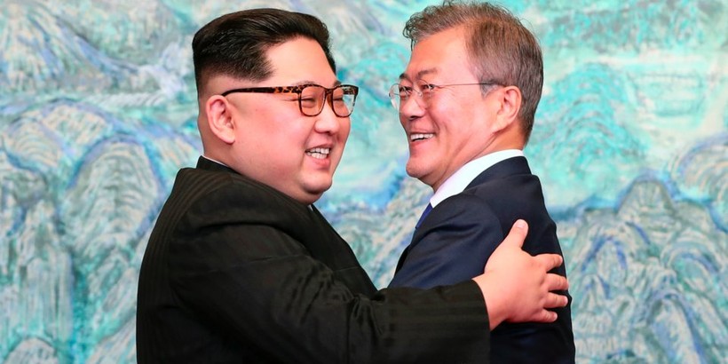 Chủ tịch Kim Jong-un và TT Moon Jae-in