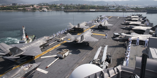 Tàu tấn công đổ bộ USS Wasp mang theo chiến đấu cơ F-35 tới Philippines tập trận