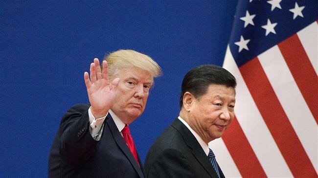 TT Mỹ Donald Trump và Chủ tịch Trung Quốc Tập Cận Bình (phải)