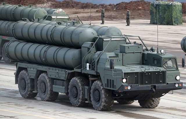 Hệ thống phòng thủ S-400 do Nga sản xuất