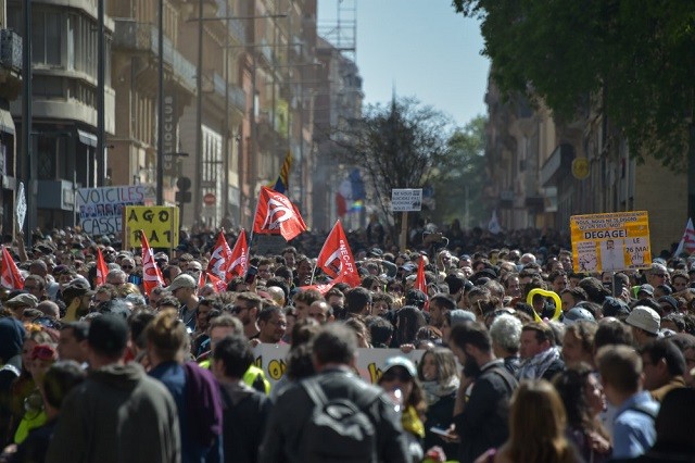Người biểu tình "áo vàng" tại Toulouse ngày 13/4