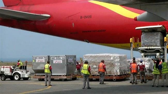 Hình ảnh máy bay chở đồ cứu trợ y tế tại sân bay ở Caracas vào tháng 3 vừa qua