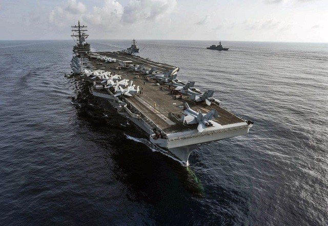 Tàu sân bay hạt nhân USS Ronald Reagan lớp Nimitz của hải quân Mỹ 