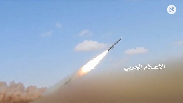 Tên lửa của lực lượng Houthi ở Yemen