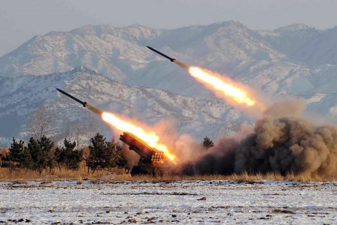 Một vụ phóng tên lửa từ Triều Tiên (ảnh: Yonhap)