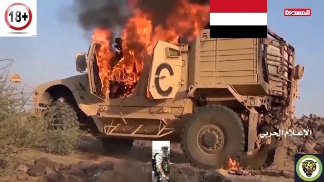 Xe quân sự của Ả rập xê út bị Houthi tấn công.