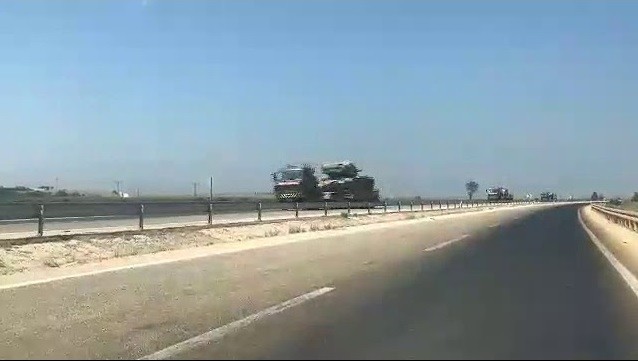 Thổ Nhĩ Kỳ đưa quân tiếp viện tới biên giới Syria.