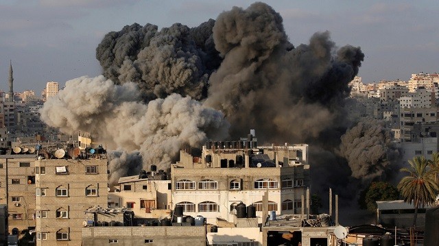 Israel tấn công dải Gaza