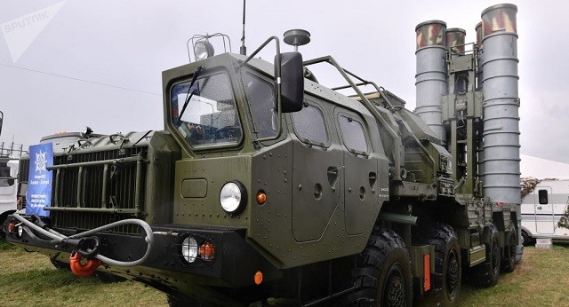 Hệ thống phòng không S-400 do Nga sản xuất