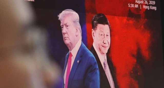 TT Mỹ Donald Trump (trái) và Chủ tịch Trung Quốc Tập Cận Bình.