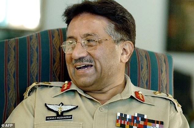 Cựu TT Pakistan Parvez Musharraf.