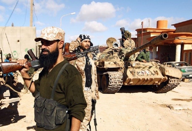 Lực lượng ủng hộ ông Haftar giữ các vị trí ở phía nam Benghazi
