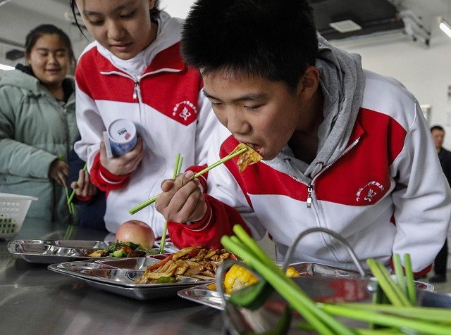 Trung Quốc: Cải thiện sức khỏe của HS qua GD dinh dưỡng tại trường học