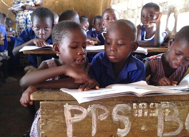 Ghana đau đầu khi chọn ngôn ngữ phù hợp trong trường học