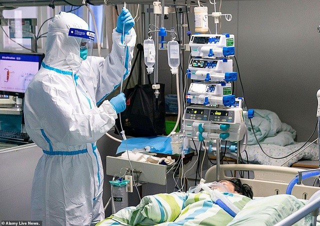 Một bác sĩ ở Vũ Hán qua đời sau 9 ngày nhiễm virus corona