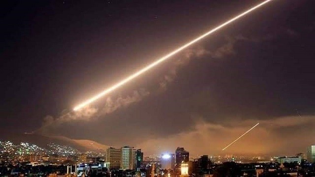 Phòng không Syria chặn tên lửa Israel bắn vào thủ đô Damascus?