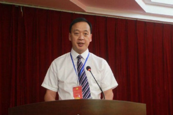 Giám đốc bệnh viện ở Vũ Hán qua đời vì COVID-19