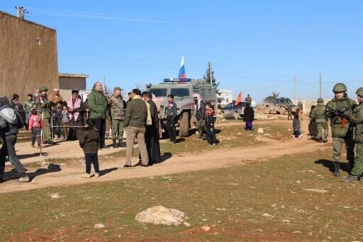 Quân đội Nga gửi tiếp viện tới bắc Syria giữa lúc căng thẳng với Mỹ