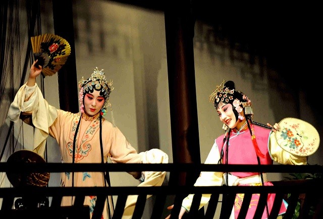 Biểu diễn opera Kunqu ở Trung Quốc.