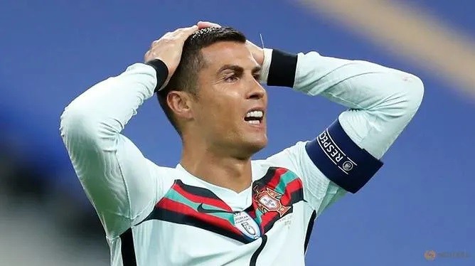 Cầu thủ Cristiano Ronaldo có kết quả xét nghiệm dương tính với Covid-19.