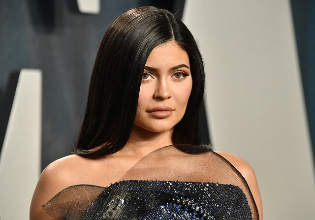 Cô Kylie Jenner chỉ tốt nghiệp trung học nhưng là tỷ phú tự thân trẻ nhất thế giới năm 2019.