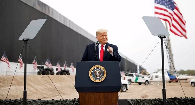 TT Trump phát biểu trong chuyến thăm tới biên giới Mỹ - Mexico hôm 12/1.
