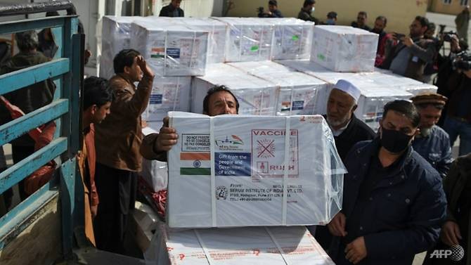 Afghanistan nhận vaccine từ Ấn Độ.