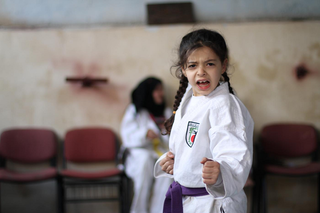Trẻ em Syria học Karate