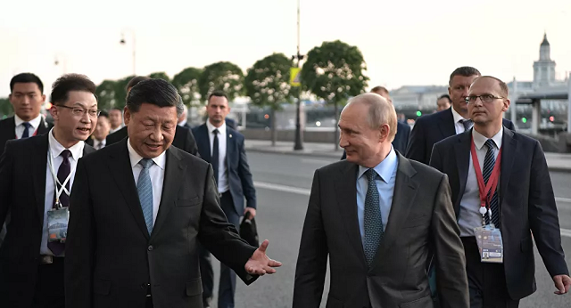 TT Nga Vladimir Putin và Chủ tịch Trung Quốc Tập Cận Bình.