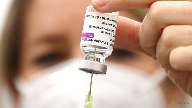 Đức giới hạn việc dùng vắc xin AstraZeneca.